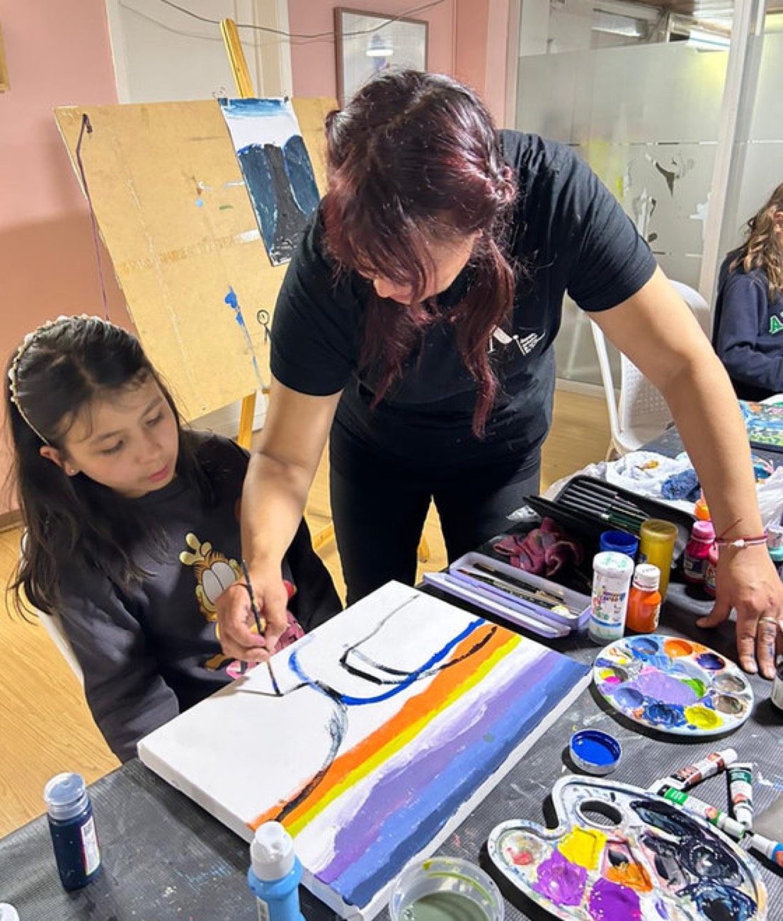 Clase de artes plásticas en En Avant