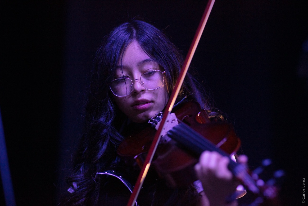 Clase de Violín en En Avant
